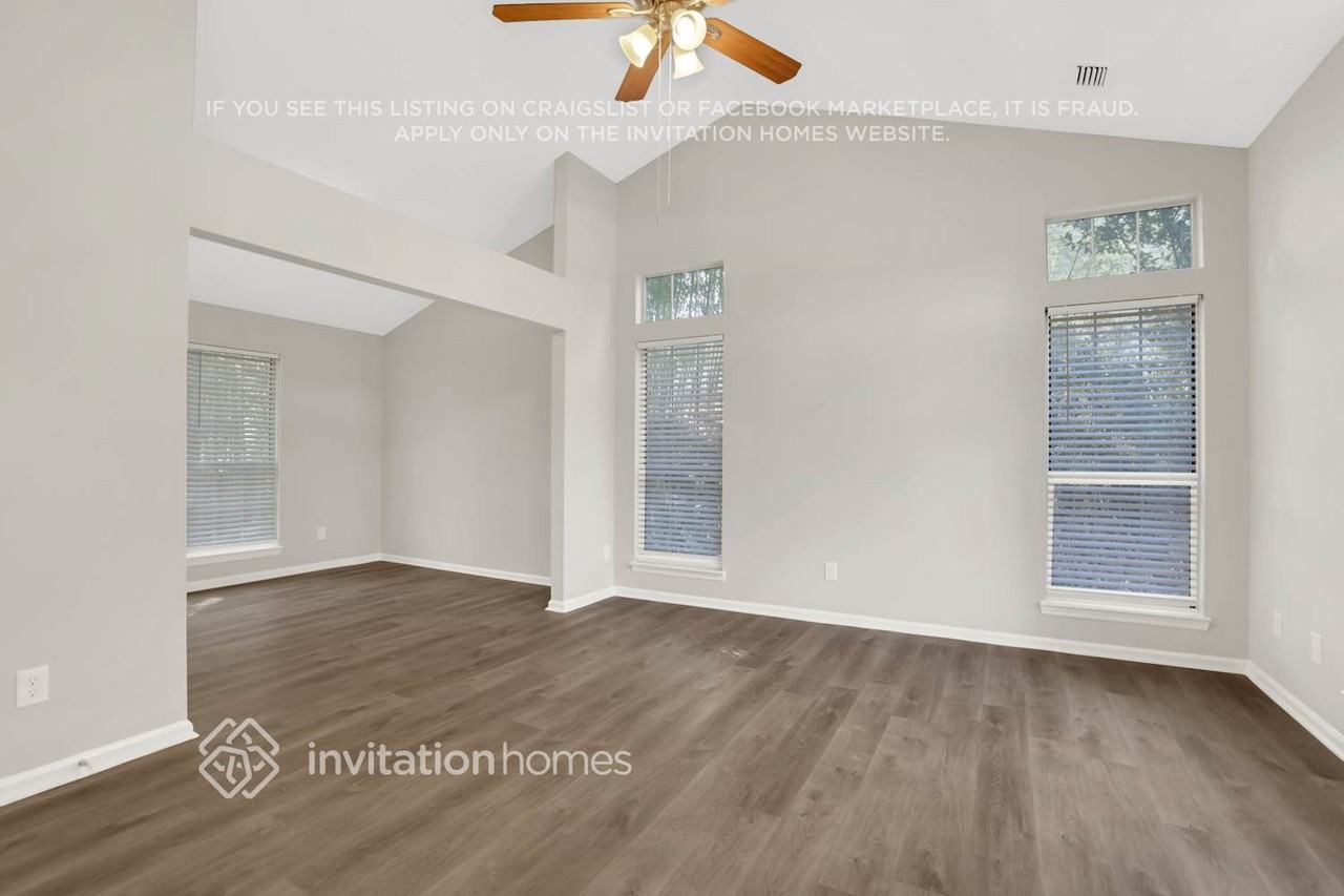 2771 Treehouse Ln - Photo 7 of 21