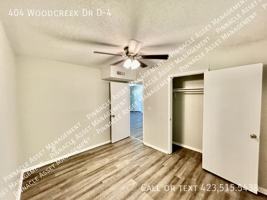featured image of 404 Woodcreek Dr