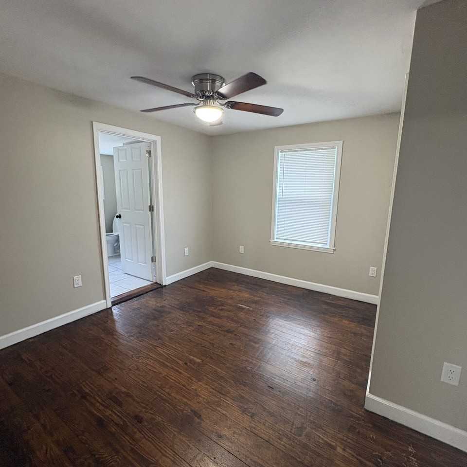 4202 Whitlock St - Photo 7 of 12