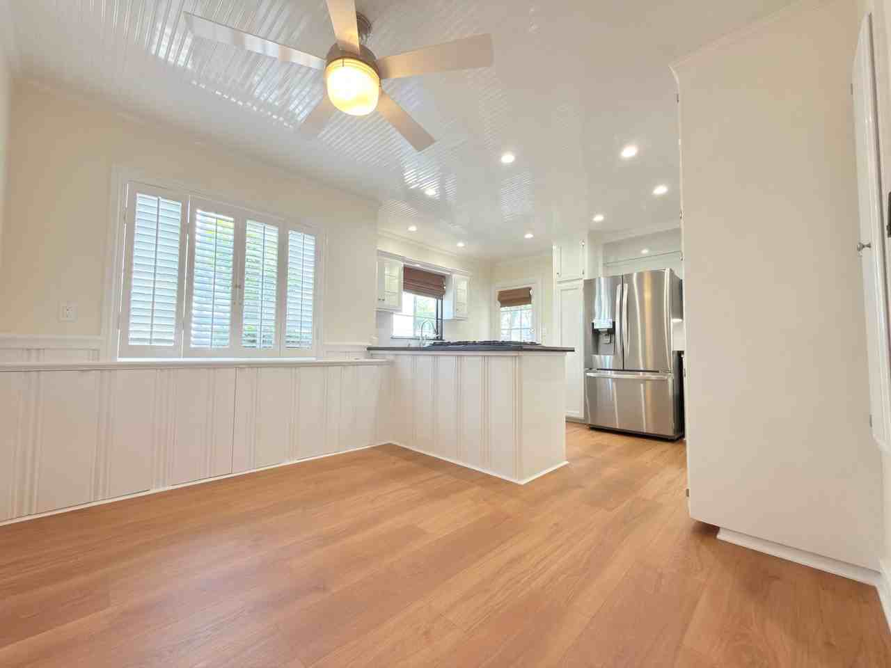12552 Oxnard St #B - Photo 4 of 33