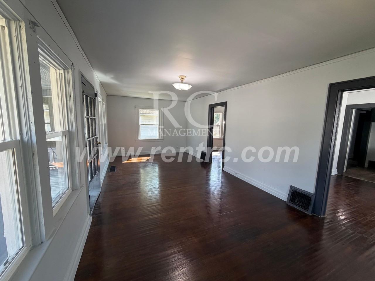 26 Delaware Ave - Photo 6 of 12