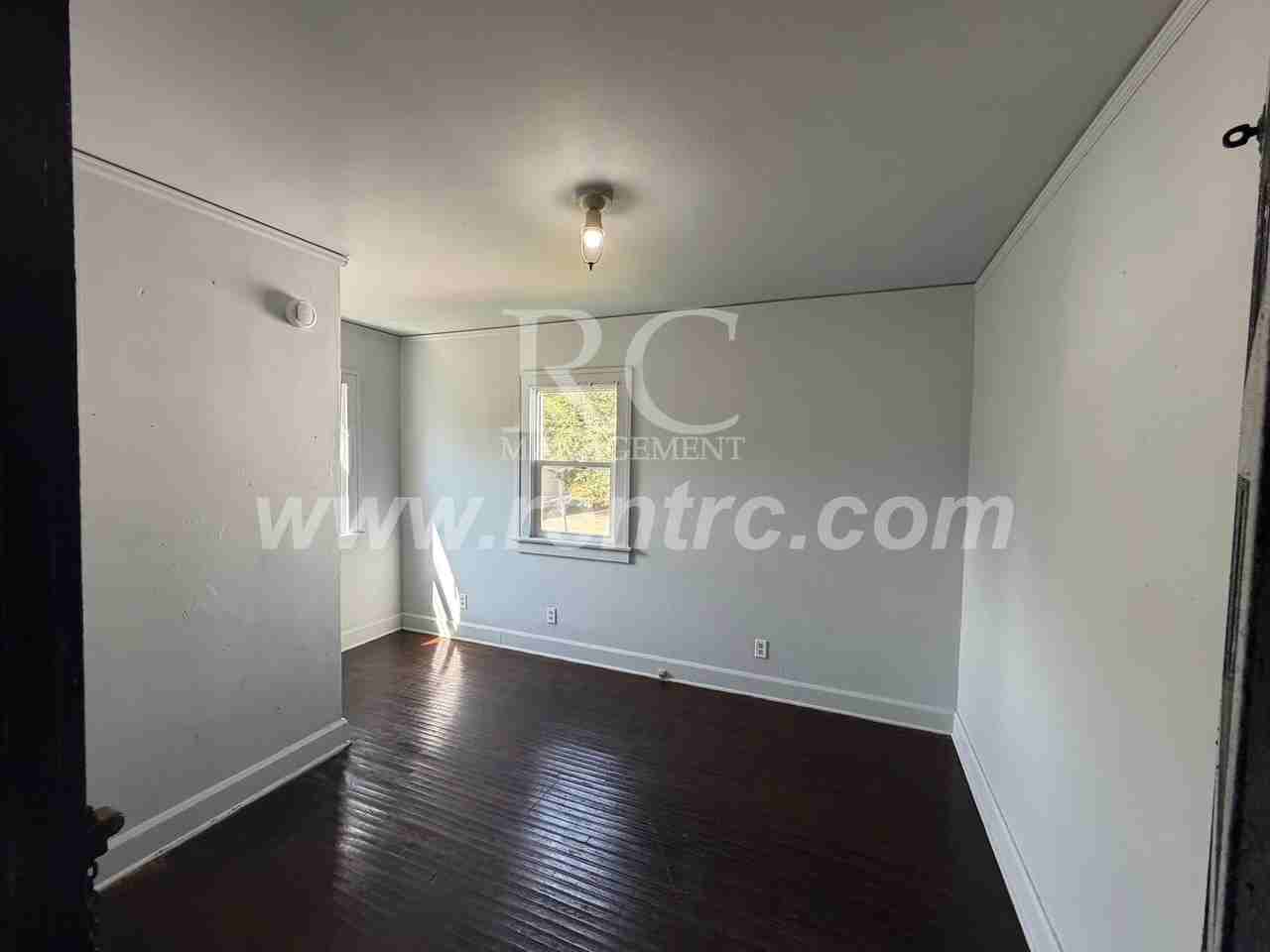 26 Delaware Ave - Photo 7 of 12