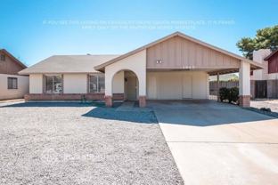 3943 W Windrose Dr - Photo 1 of 1