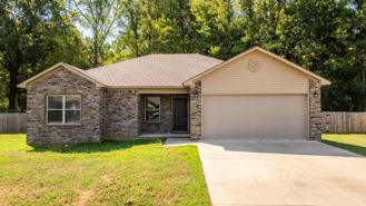 18 Lilly Ann Ct - Photo 1 of 1