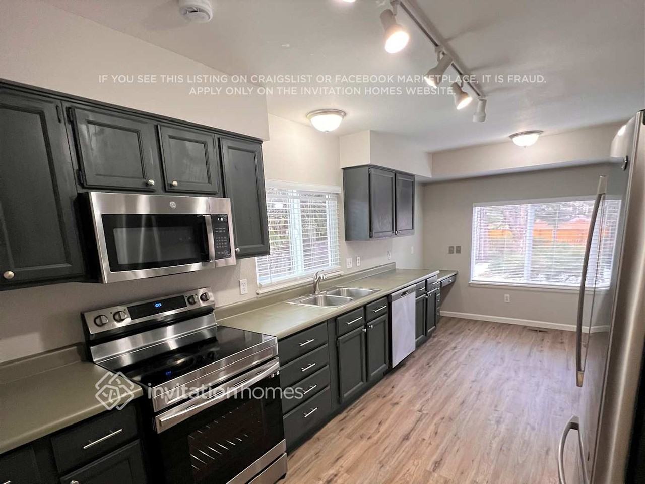 9731 Burntwood Ct - Photo 4 of 9