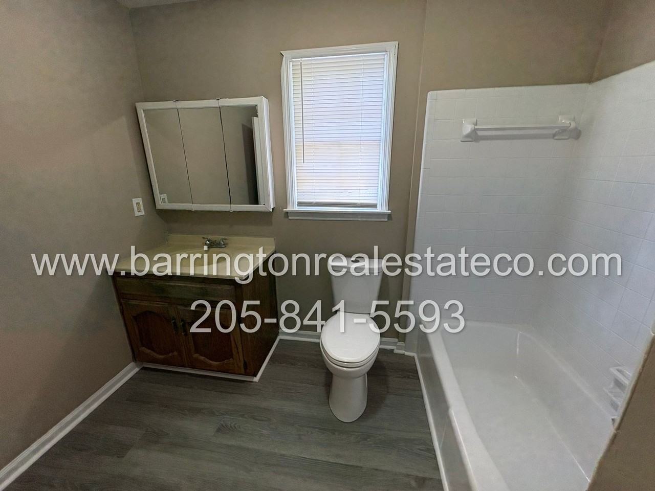 1012 Birmingham St - Photo 5 of 5
