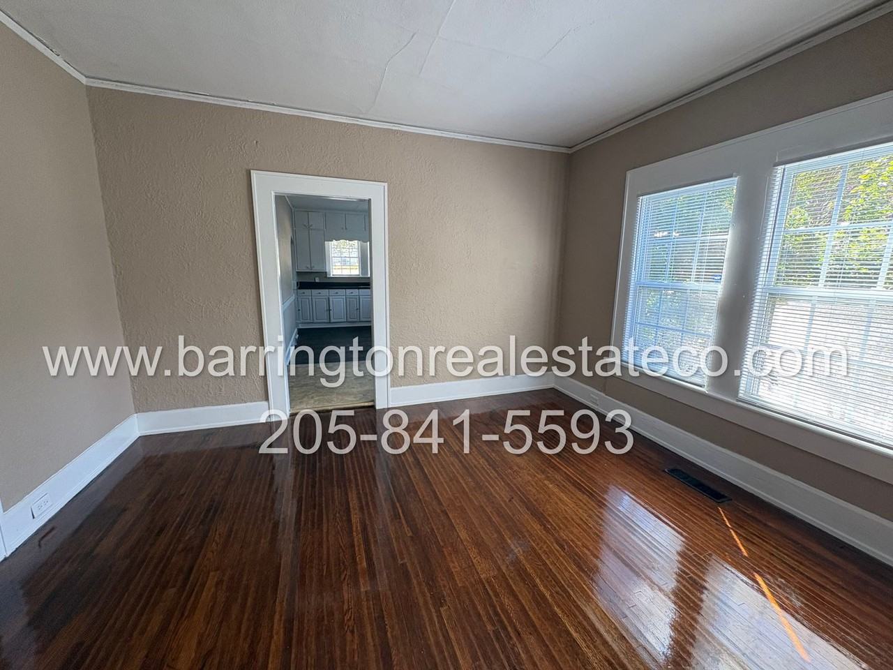 7429 Rome Ave - Photo 4 of 6