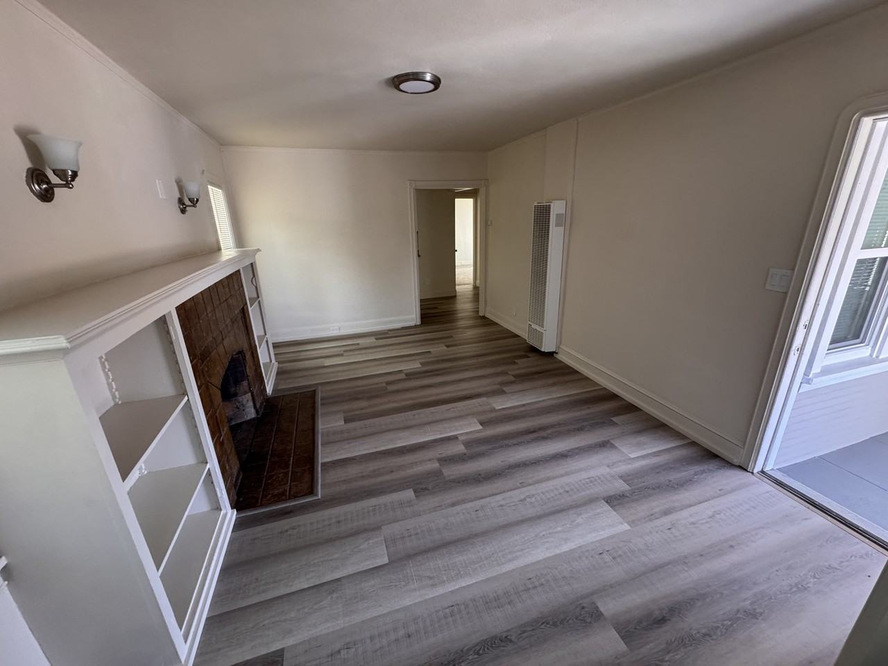 2710 79th Ave #1 - Photo 2 of 12