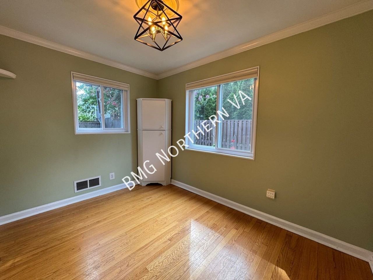 18 1/2 W Wyatt Ave - Photo 5 of 25