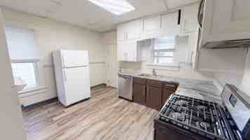 featured image of 48 W Blake Ave
