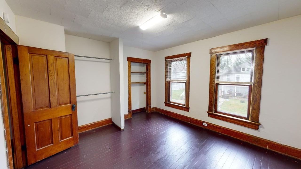 48 W Blake Ave - Photo 7 of 16