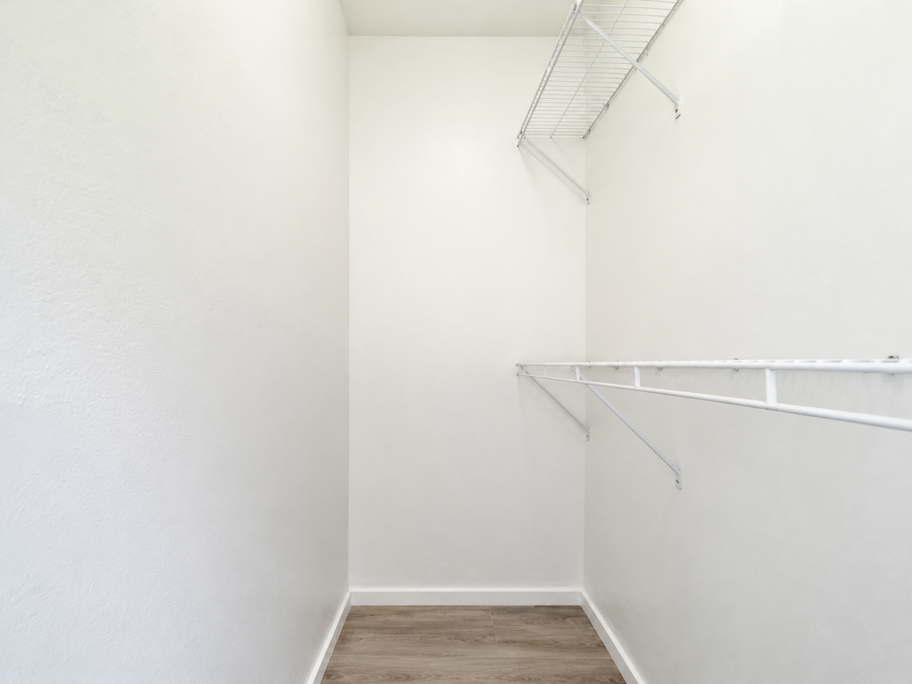 1147 24th Street, Unit A - Photo 4 of 38