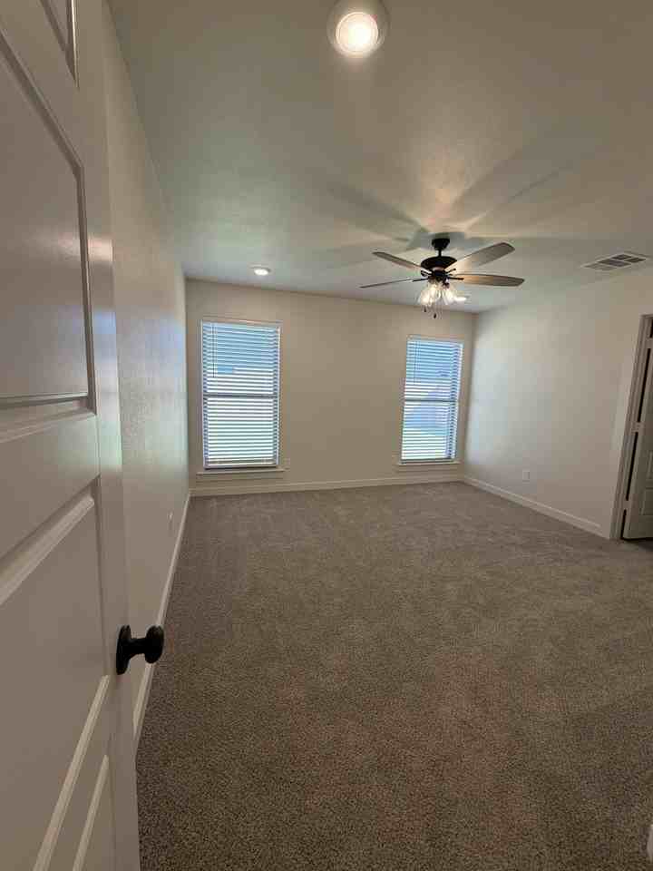 9204 Prairieland Drive - Photo 7 of 7
