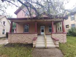 featured image of 1208 Revell Ave