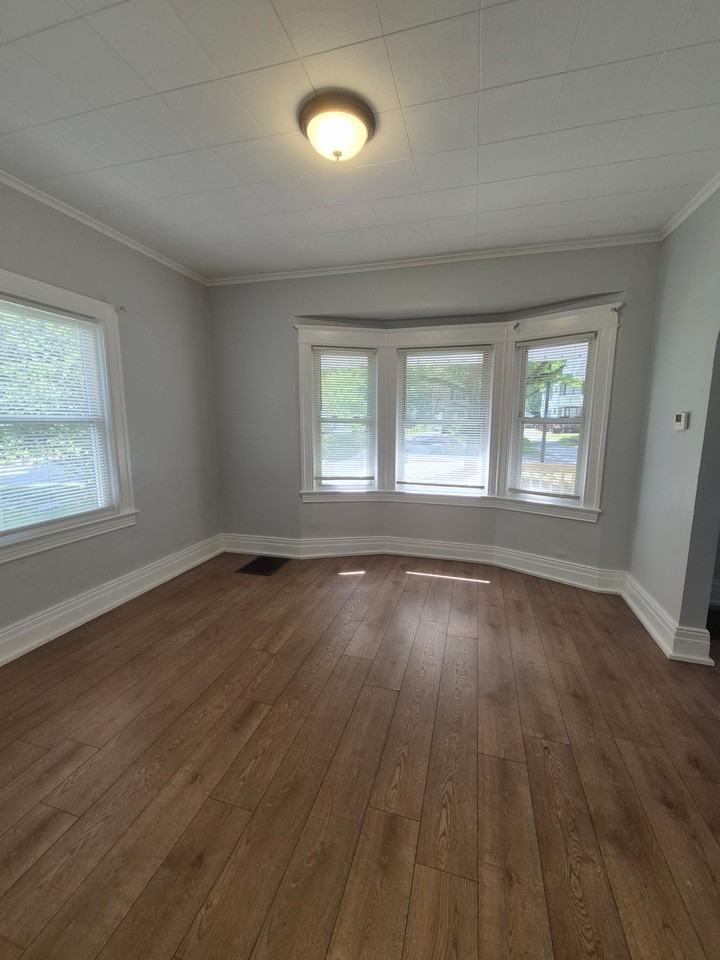 692 Chili Ave - Photo 2 of 17
