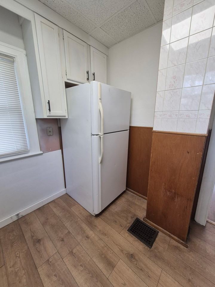 692 Chili Ave - Photo 6 of 17