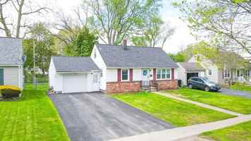 featured image of 127 Newton Rd