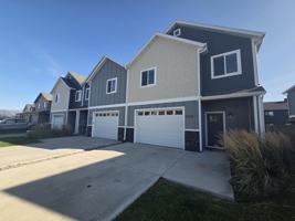 featured image of 1306 Fozzie Ln #C