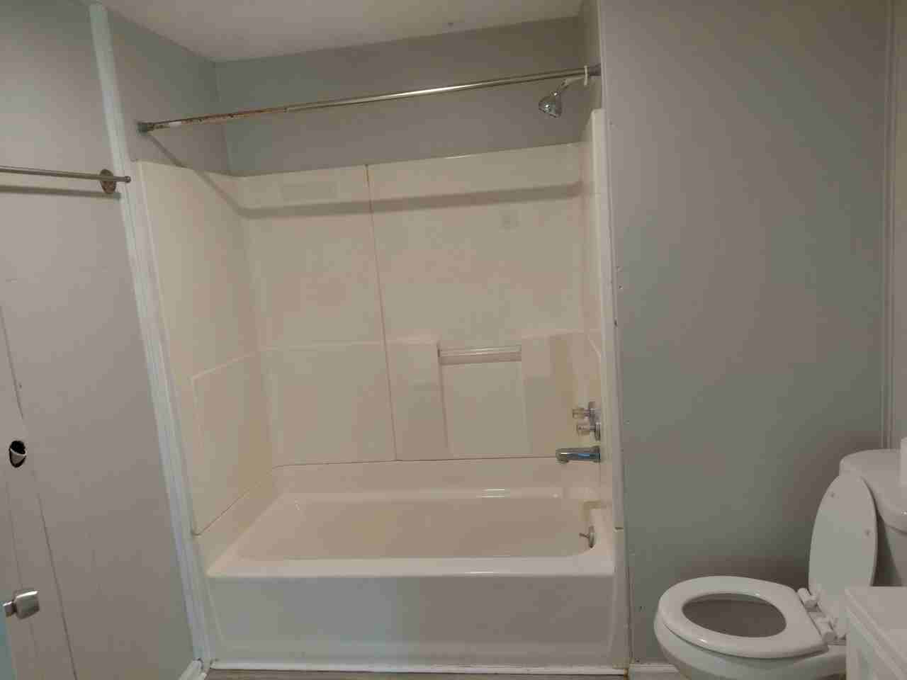716 South 8th Street, Unit C - Photo 2 of 8