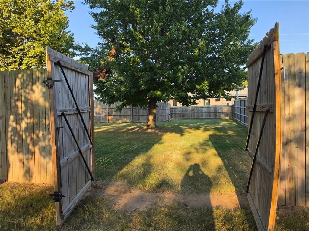 809 Kinkade Pl #A - Photo 4 of 25
