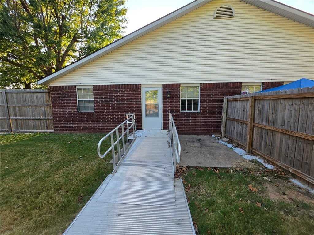 809 Kinkade Pl #A - Photo 6 of 25