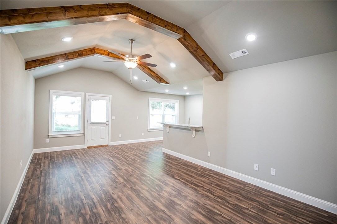 508 E Osage Trce - Photo 6 of 20