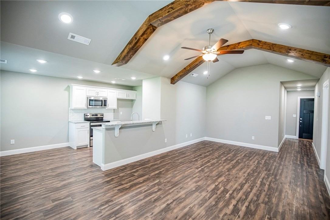 508 E Osage Trce - Photo 7 of 20