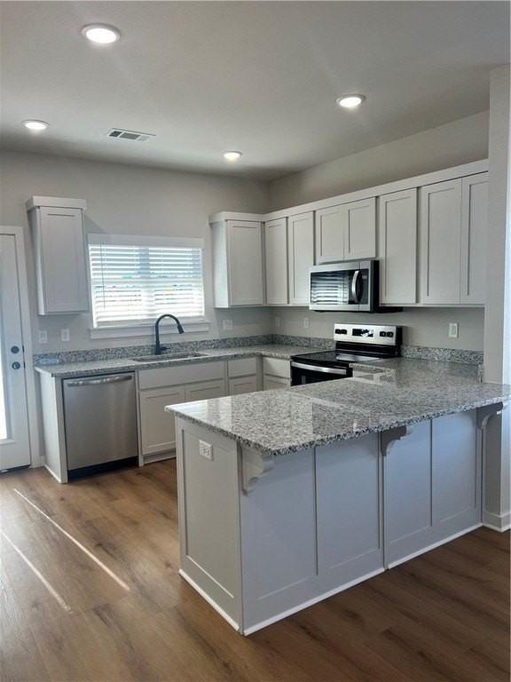 602 Cosmos Street - Photo 3 of 16