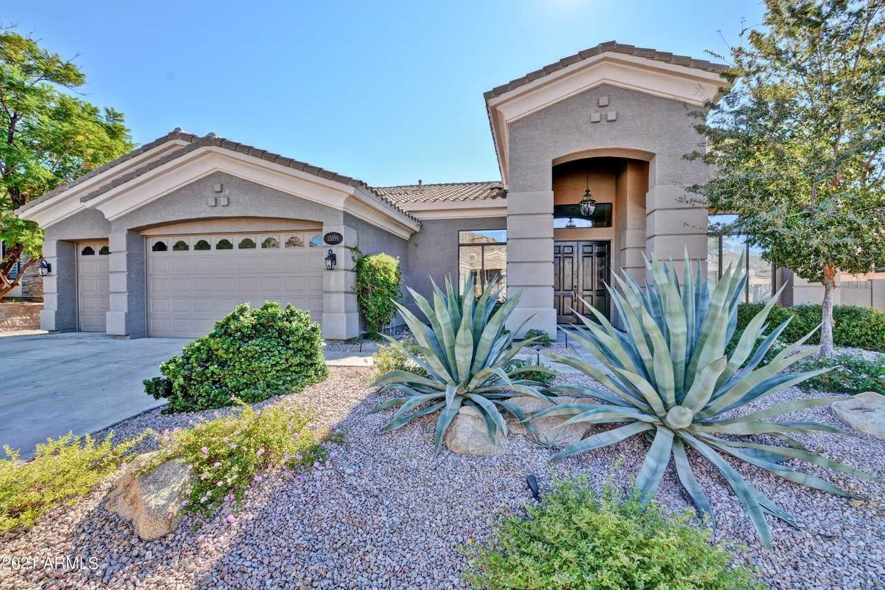 13059 E Poinsettia Dr - Photo 6 of 47