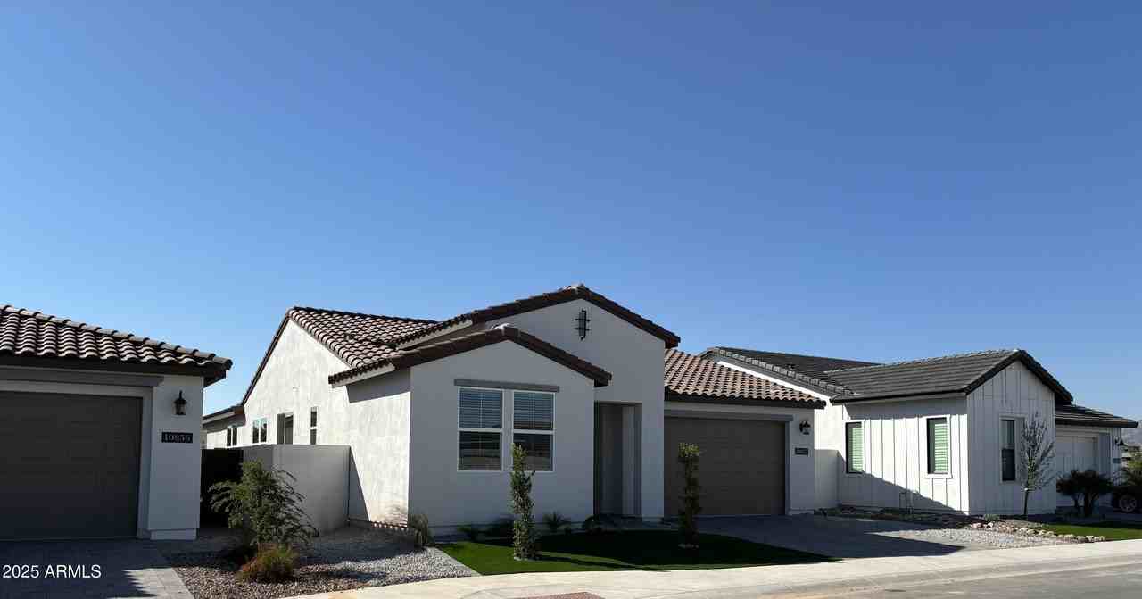 10862 N Brownsville Ln - Photo 2 of 50