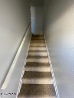 2664 N 43rd Ave #B - Photo 5 of 13