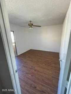 2664 N 43rd Ave #B - Photo 6 of 13