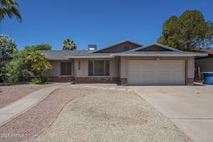 featured image of 3236 S Kenwood Ln