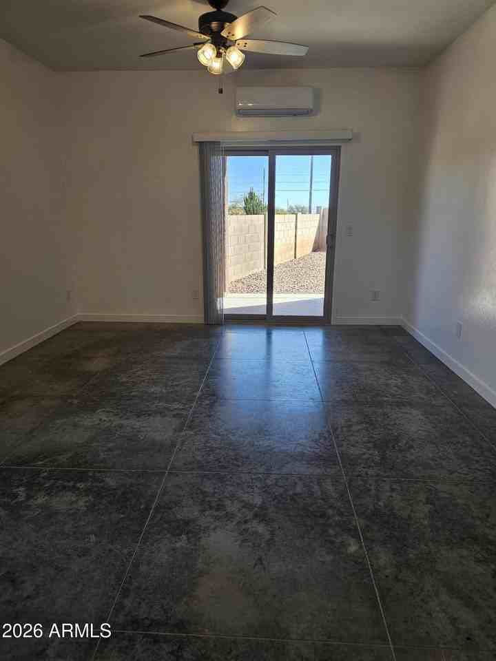 2206 Las Brisas Way - Photo 2 of 10