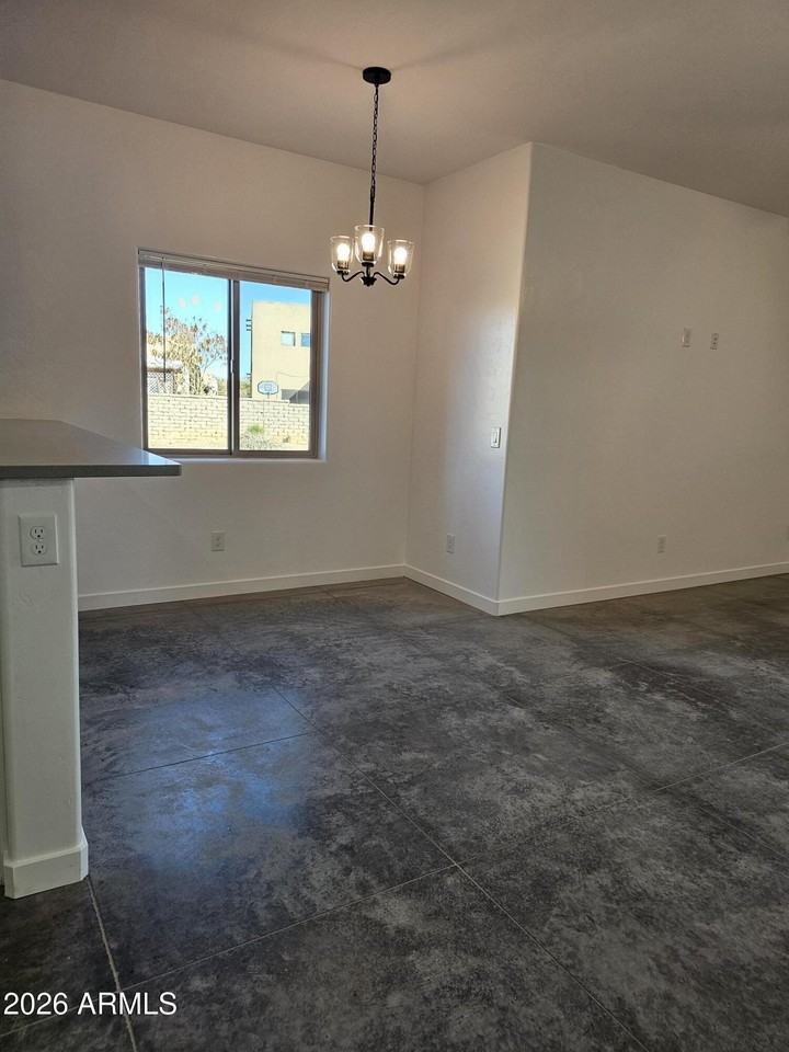 2206 Las Brisas Way - Photo 3 of 10