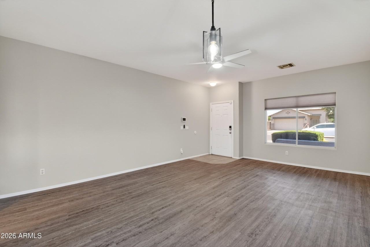 3680 S Joshua Tree Ln - Photo 3 of 50
