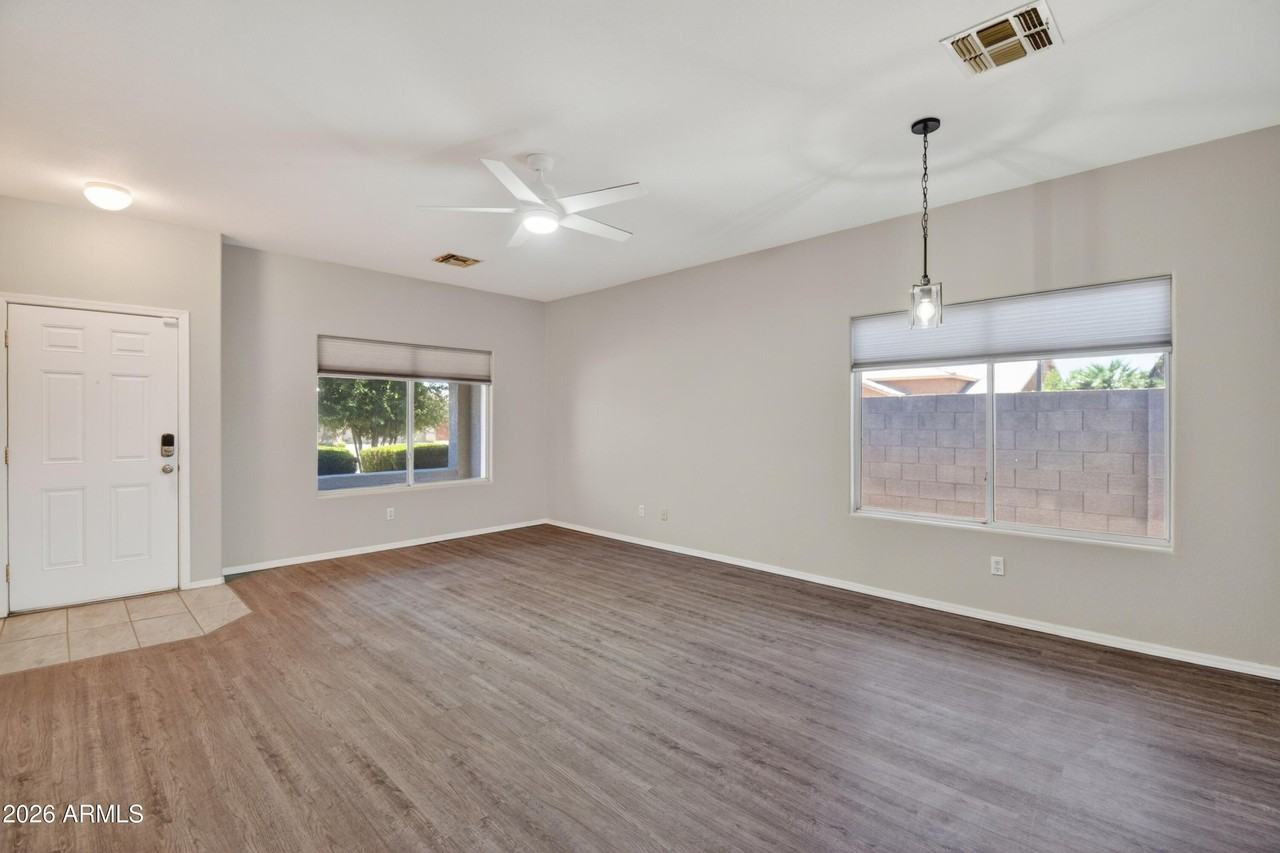 3680 S Joshua Tree Ln - Photo 4 of 50