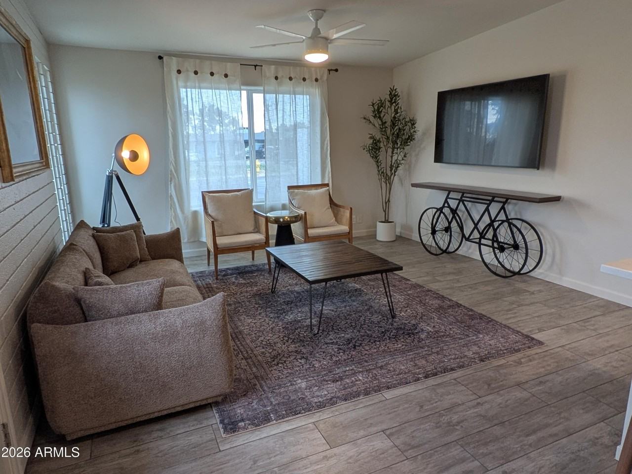 7802 E Kimsey Ln - Photo 5 of 38