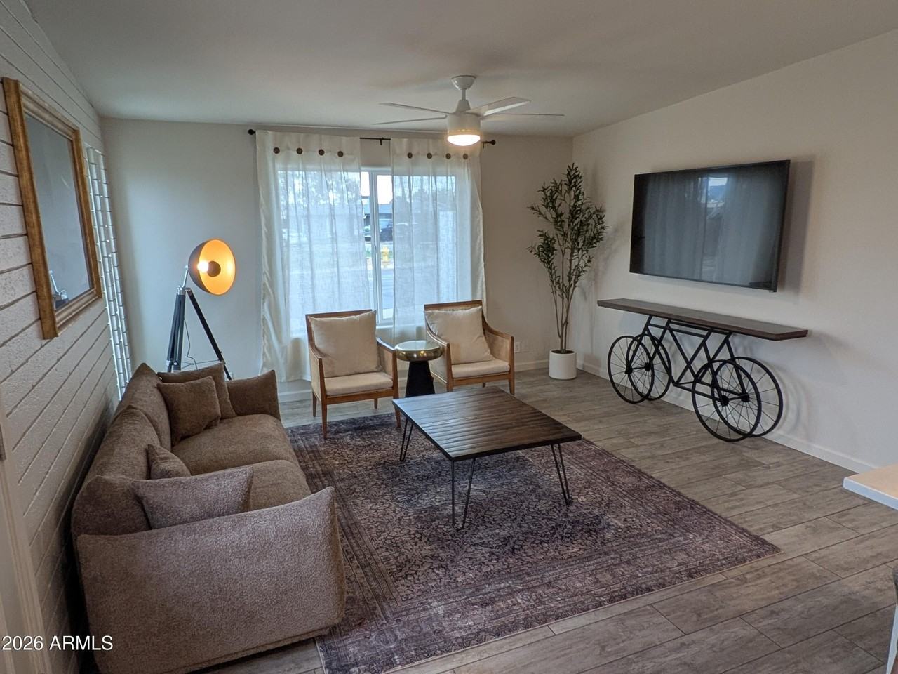 7802 E Kimsey Ln - Photo 6 of 38