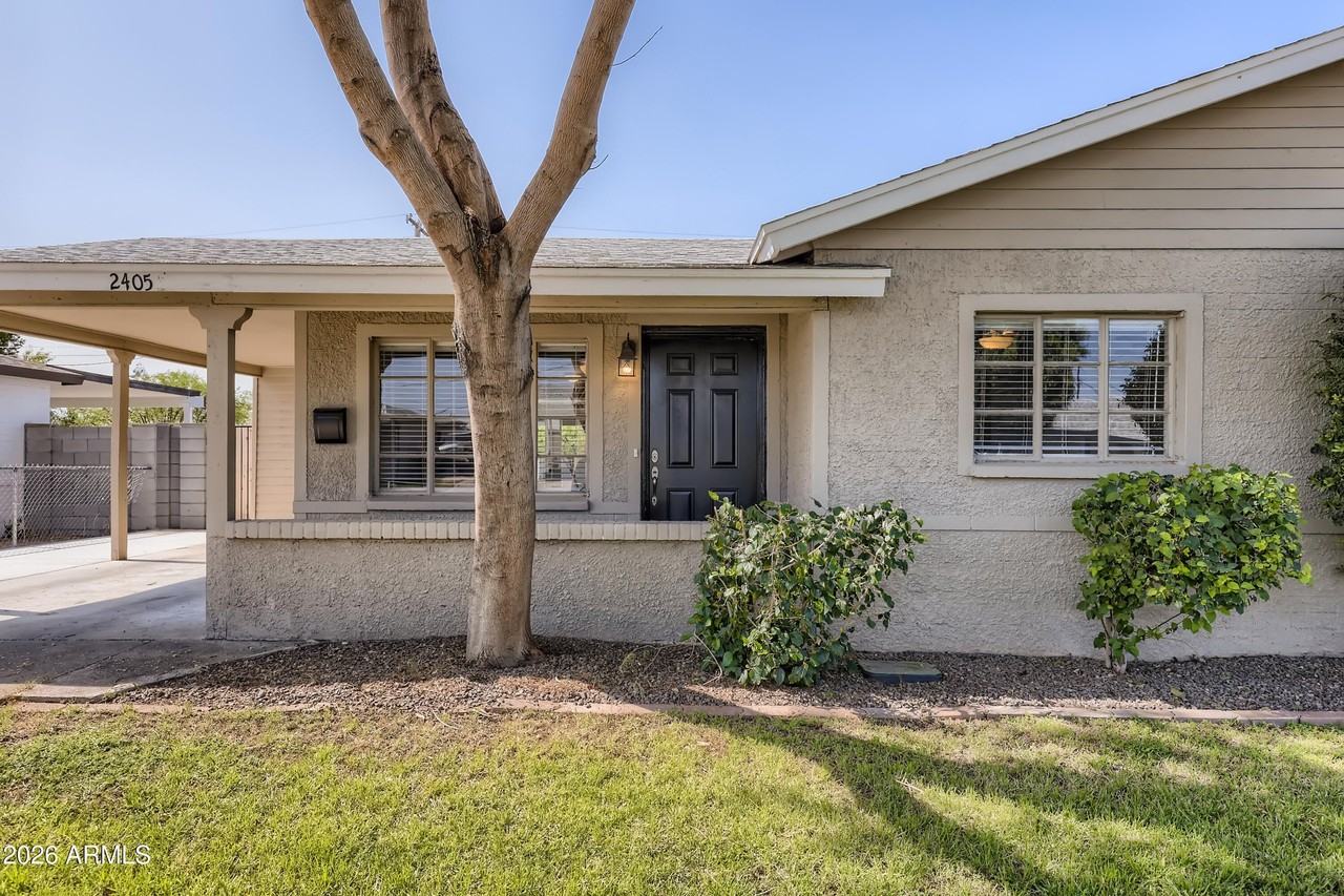 2405 W Citrus Way - Photo 4 of 32