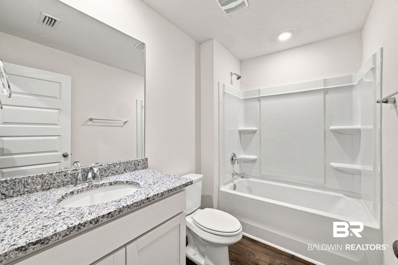 14615 Dayton Cir - Photo 7 of 45