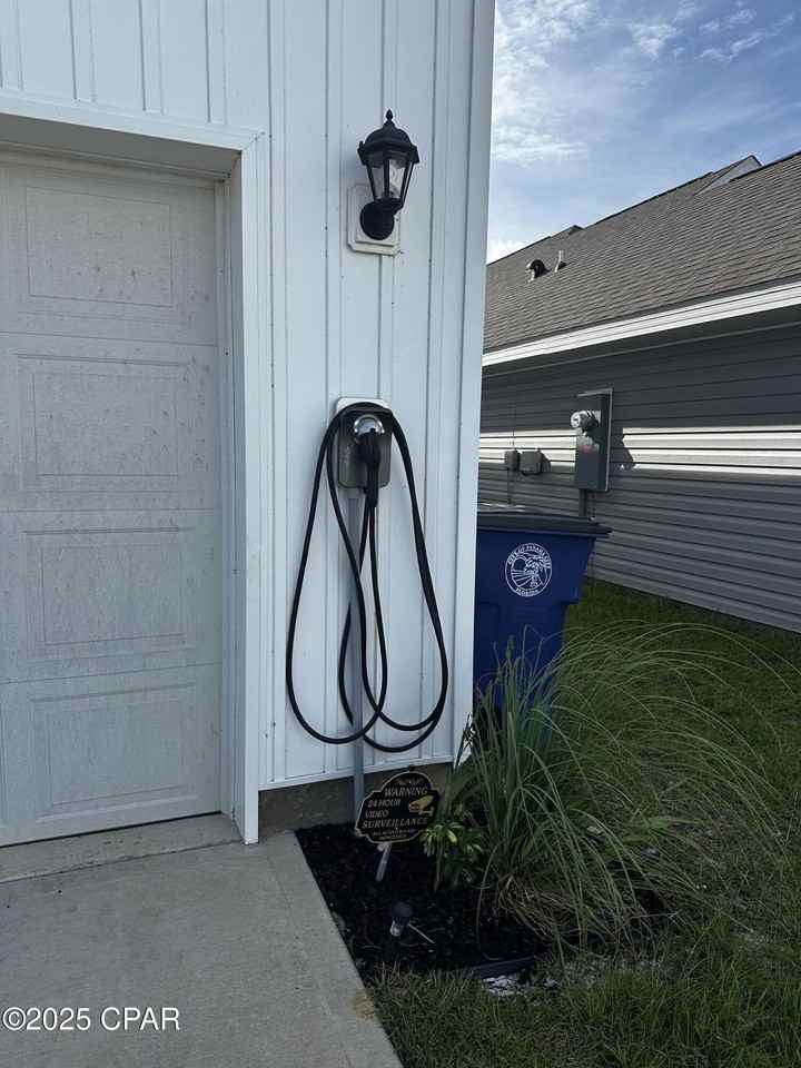 6607 Kettles St - Photo 7 of 14