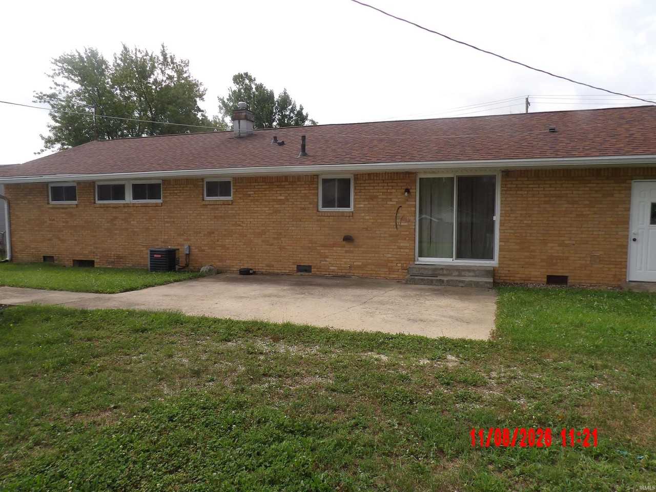 810 W Lincoln St - Photo 4 of 27
