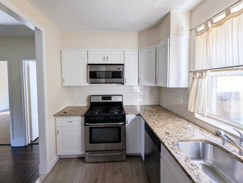1678 Bay Ridge Ave #2 - Photo 4 of 20