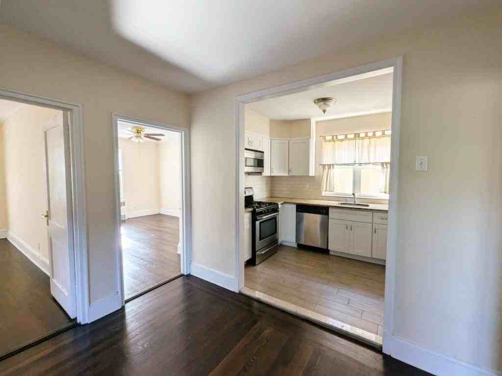 1678 Bay Ridge Ave #2 - Photo 5 of 20