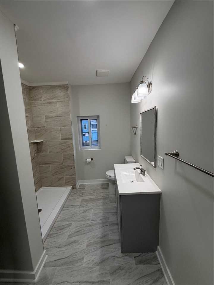 306 Fulton St #A - Photo 3 of 6