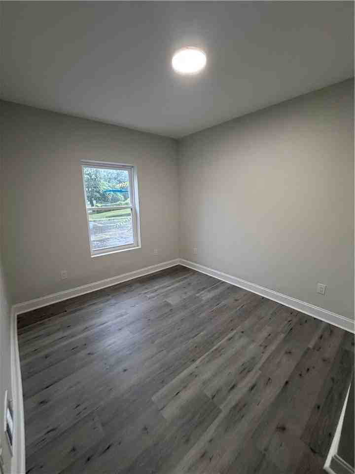 306 Fulton St #B - Photo 2 of 7
