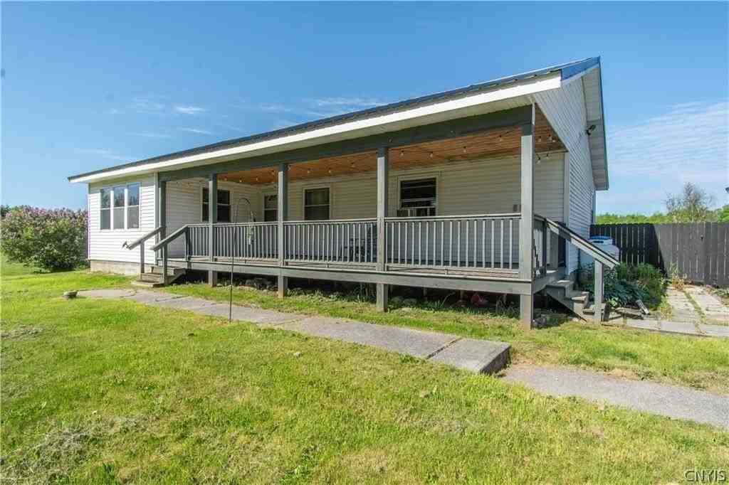 24511 Plank Rd - Photo 2 of 25