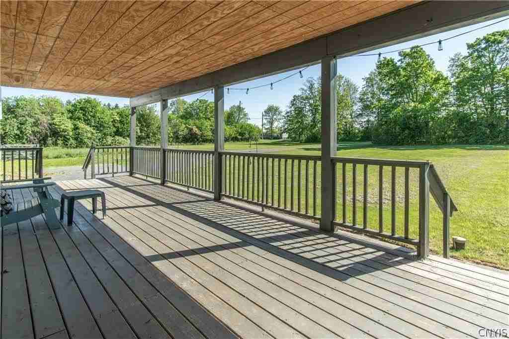 24511 Plank Rd - Photo 4 of 25