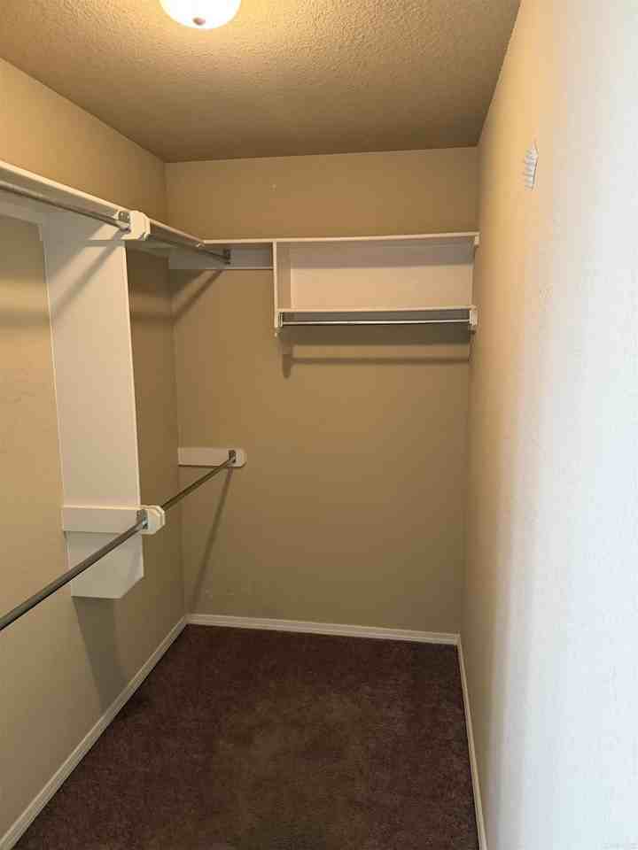 12504 Faulkner Crossing Dr - Photo 7 of 15